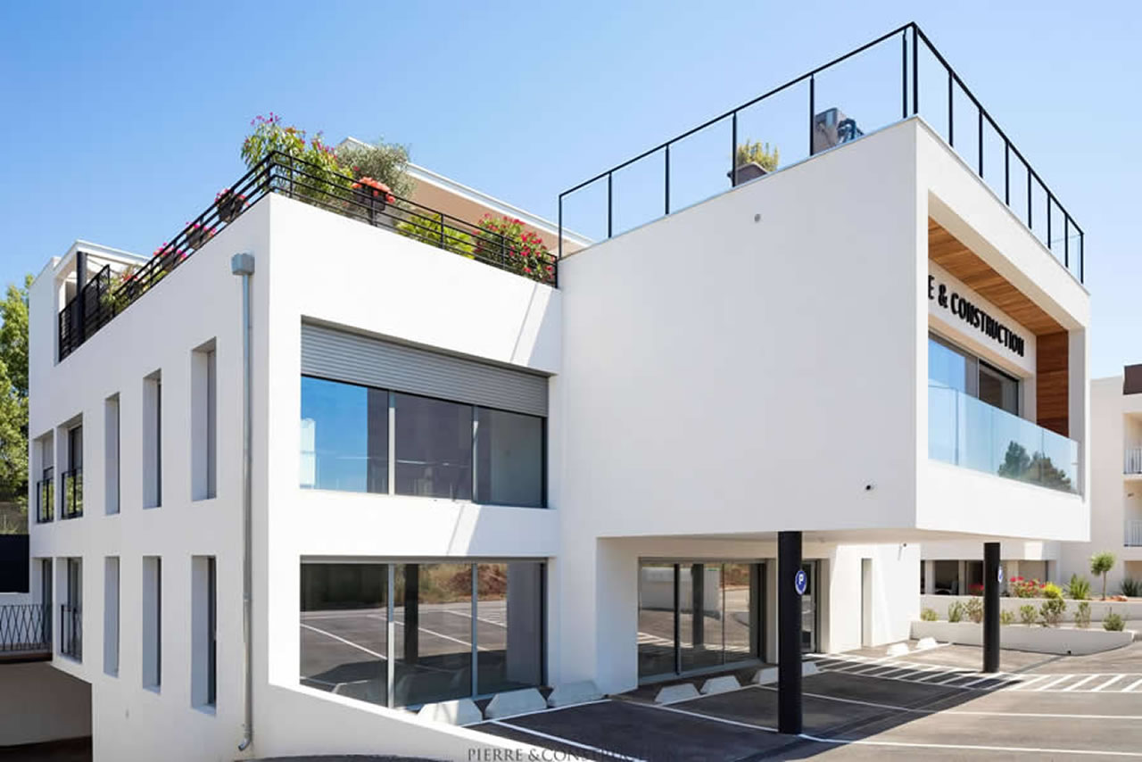 concevoir et construire un immeuble de bureaux à Eguilles (13)