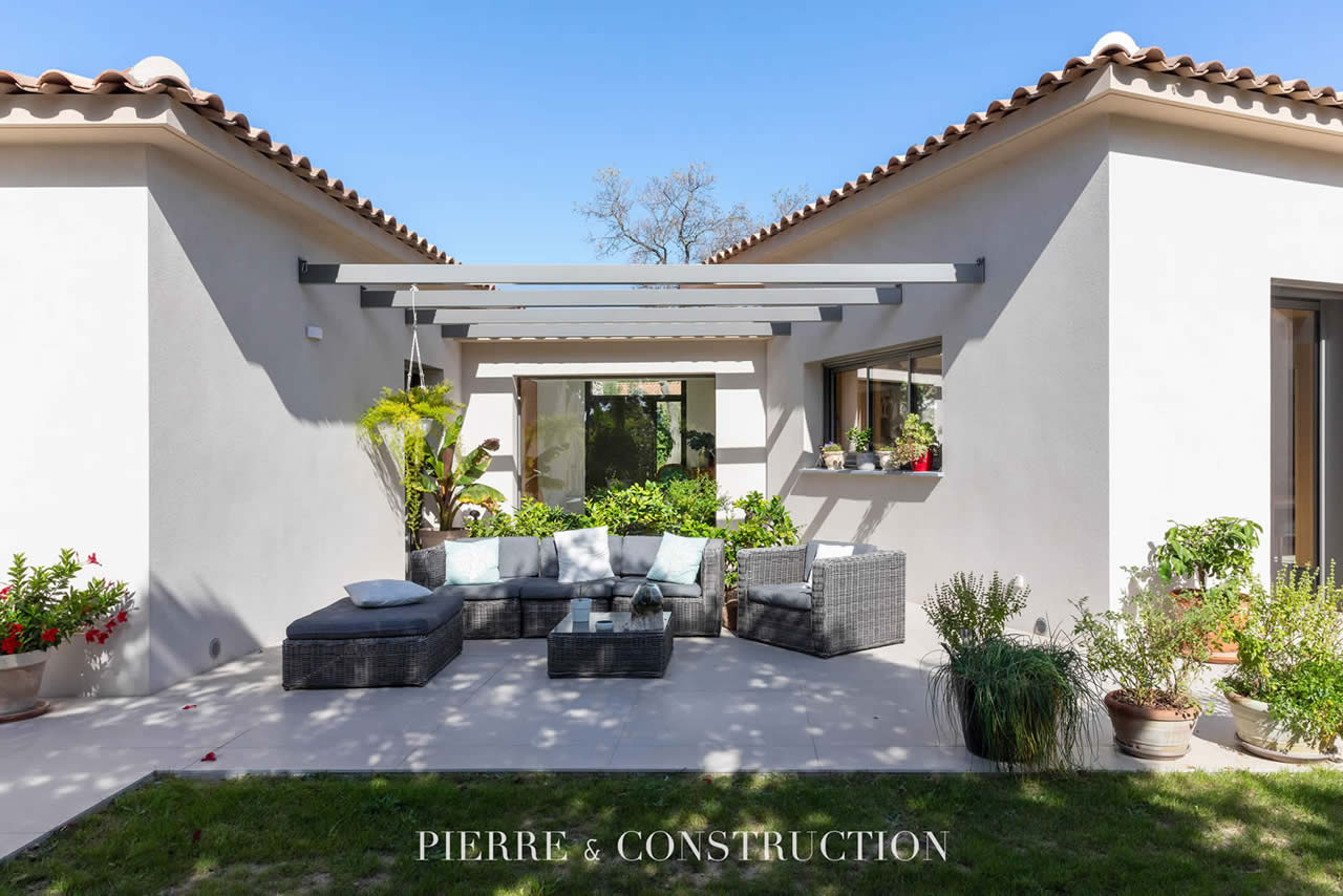 construire une maison contemporaine à Eguilles (13)