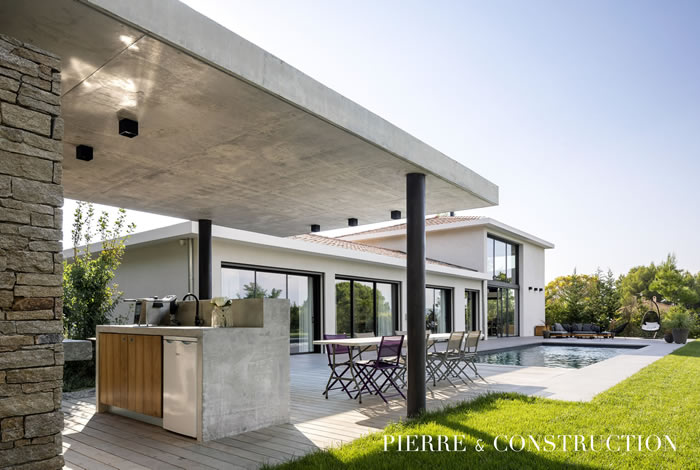 construction d’une maison d’architecte avec piscine à Aix-en-Provence