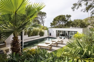 Réalisation d&#039;une maison contemporaine à Cassis, face à la mer