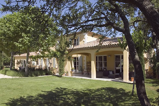 tradition et performance des maisons provençales