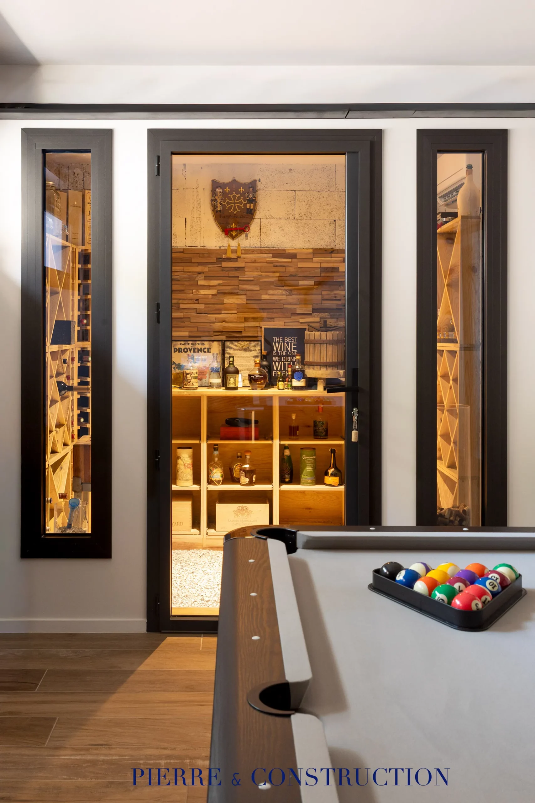 cave a vin villa contemporaine vidauban Cave à vin aménagée dans une villa contemporaine à Vidauban